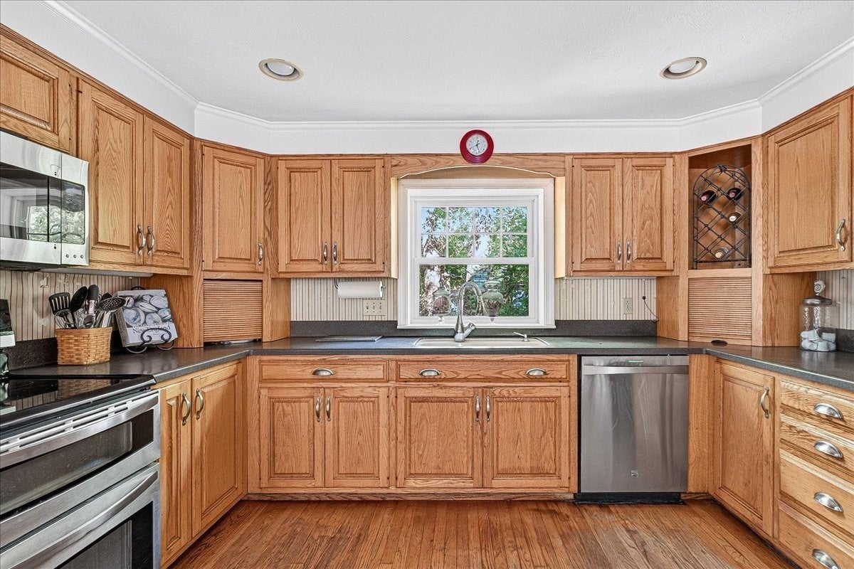 20 Tara Dr, Pembroke, MA, 20 Tara Dr, Pembroke, MA Photo #12