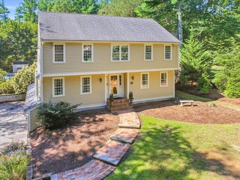 Photo of 20 Tara Dr, Pembroke, MA 02359 (MLS # 73579379)