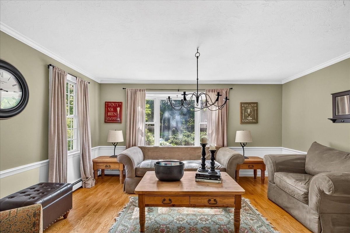 20 Tara Dr, Pembroke, MA, 20 Tara Dr, Pembroke, MA Photo #6
