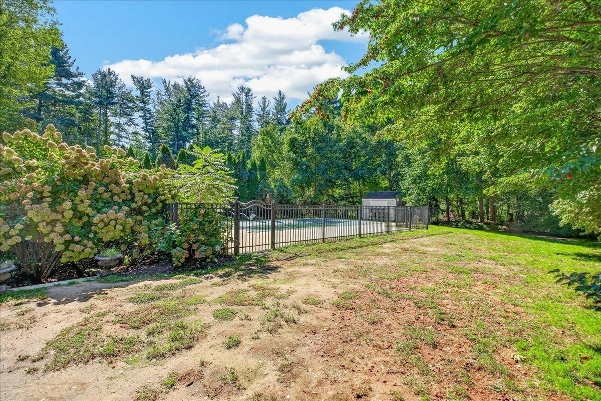 20 Tara Dr, Pembroke, MA, 20 Tara Dr, Pembroke, MA Photo #37