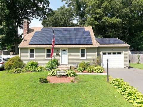 Photo of 138 Endicott St, Springfield, MA 01118 (MLS # 73563194)