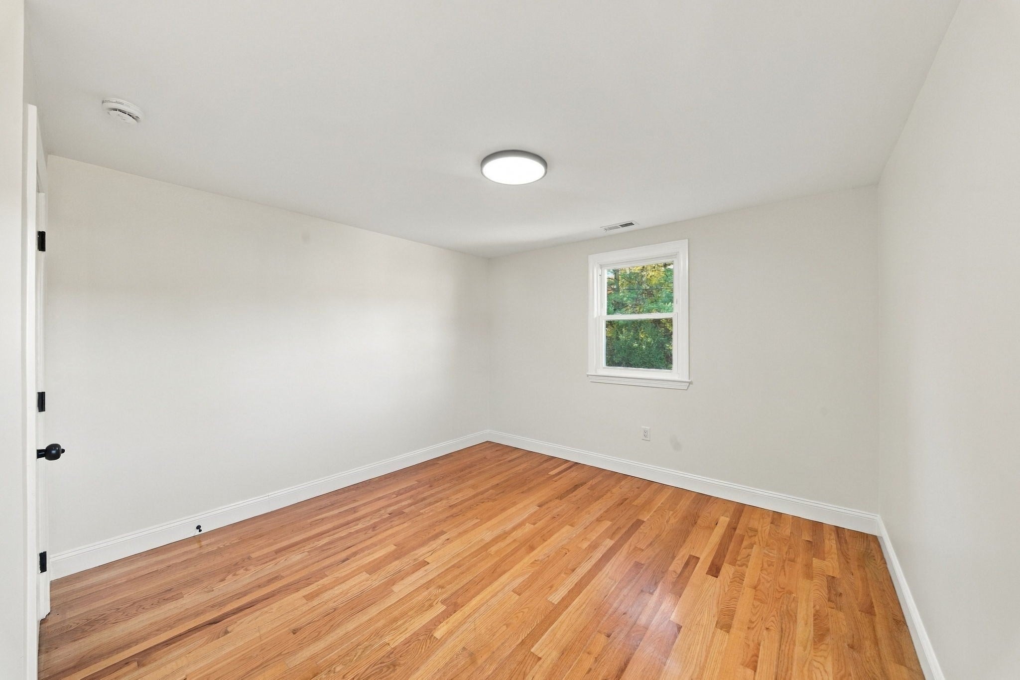 60 Oneida St, Methuen, MA, 60 Oneida St, Methuen, MA Photo #28