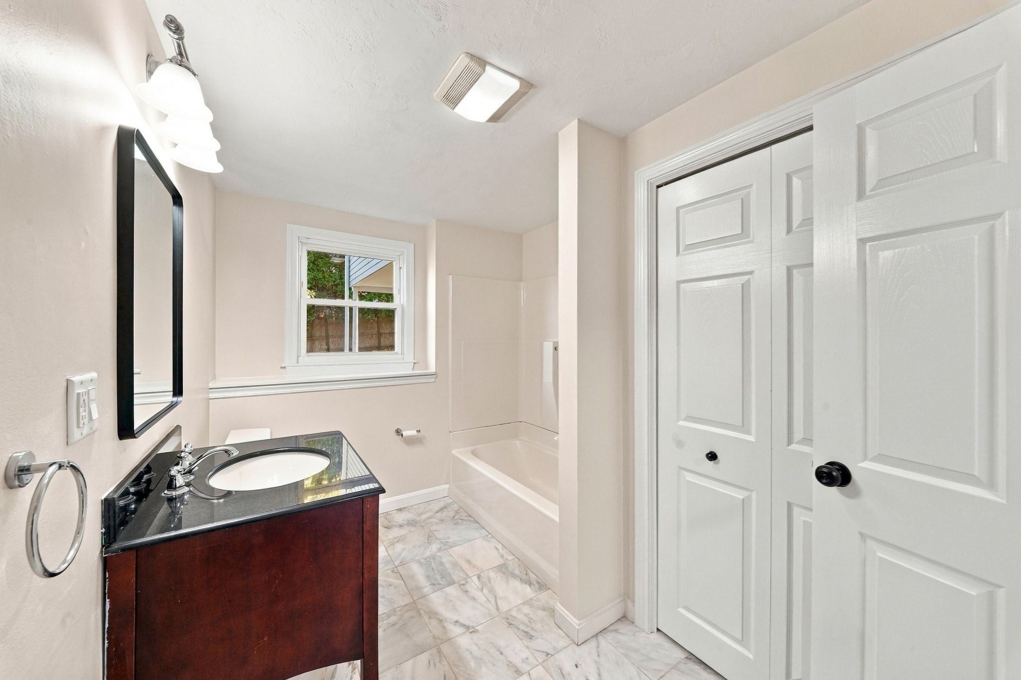 60 Oneida St, Methuen, MA, 60 Oneida St, Methuen, MA Photo #32