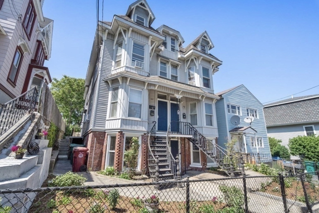 153 Summer St