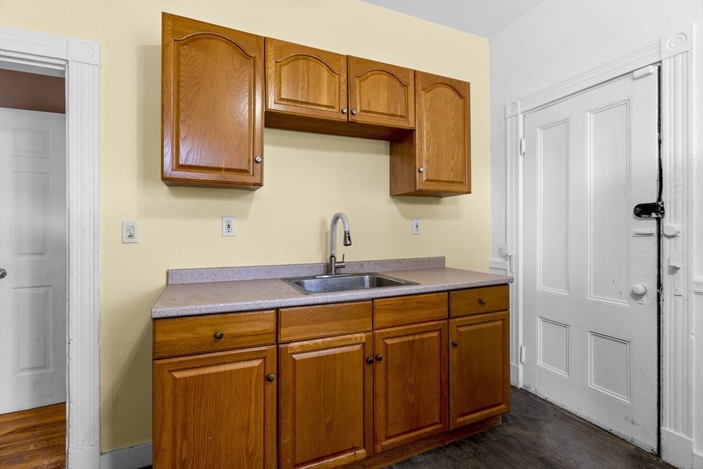 96 Ruthven St, Boston, MA, 96 Ruthven St, Boston, MA Photo #10