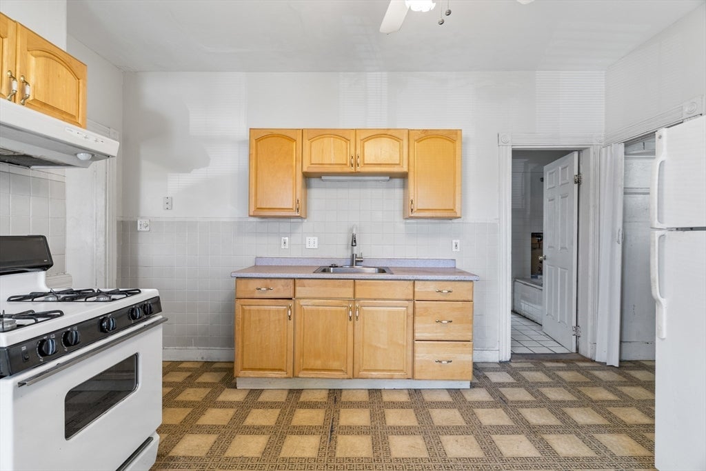 96 Ruthven St, Boston, MA, 96 Ruthven St, Boston, MA Photo #19