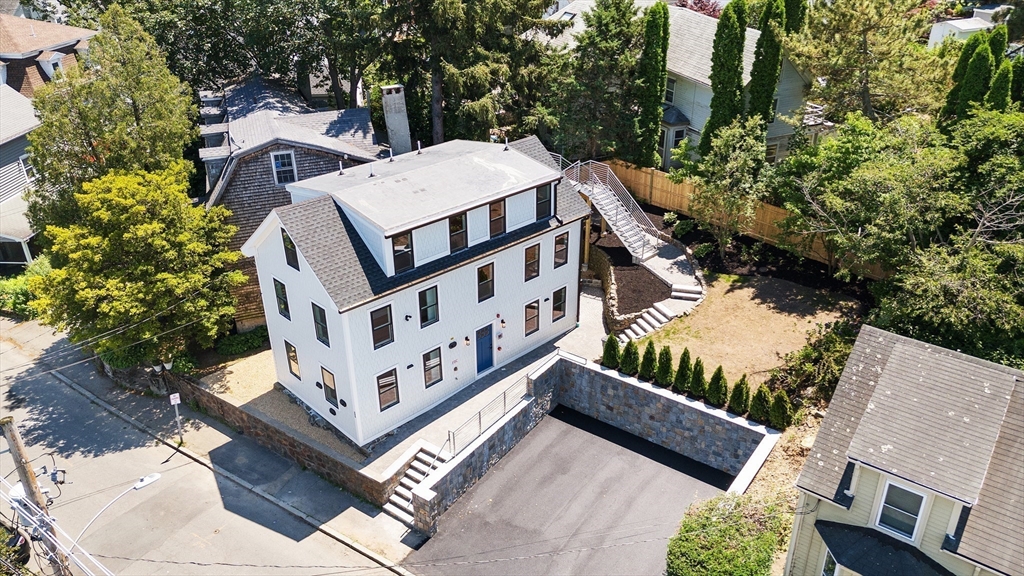 290 Washington Street