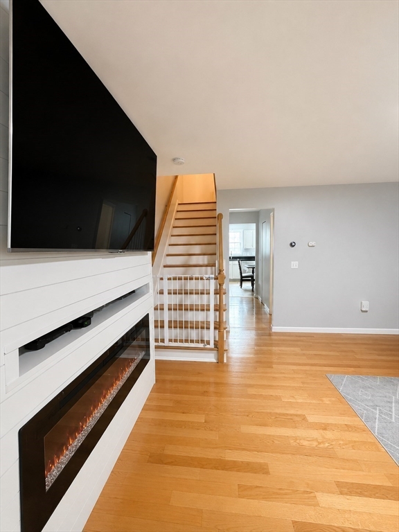 16 Parker St 16