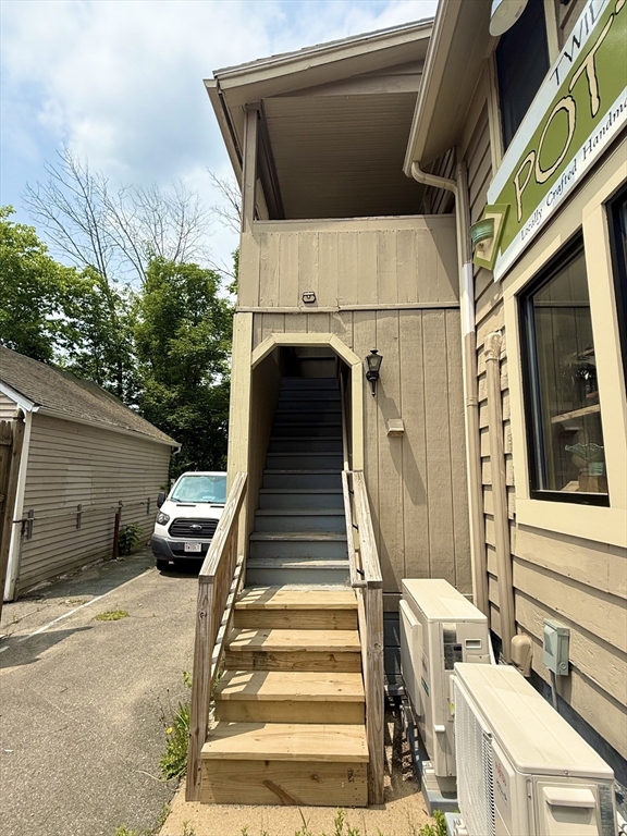 5 Snell St 2