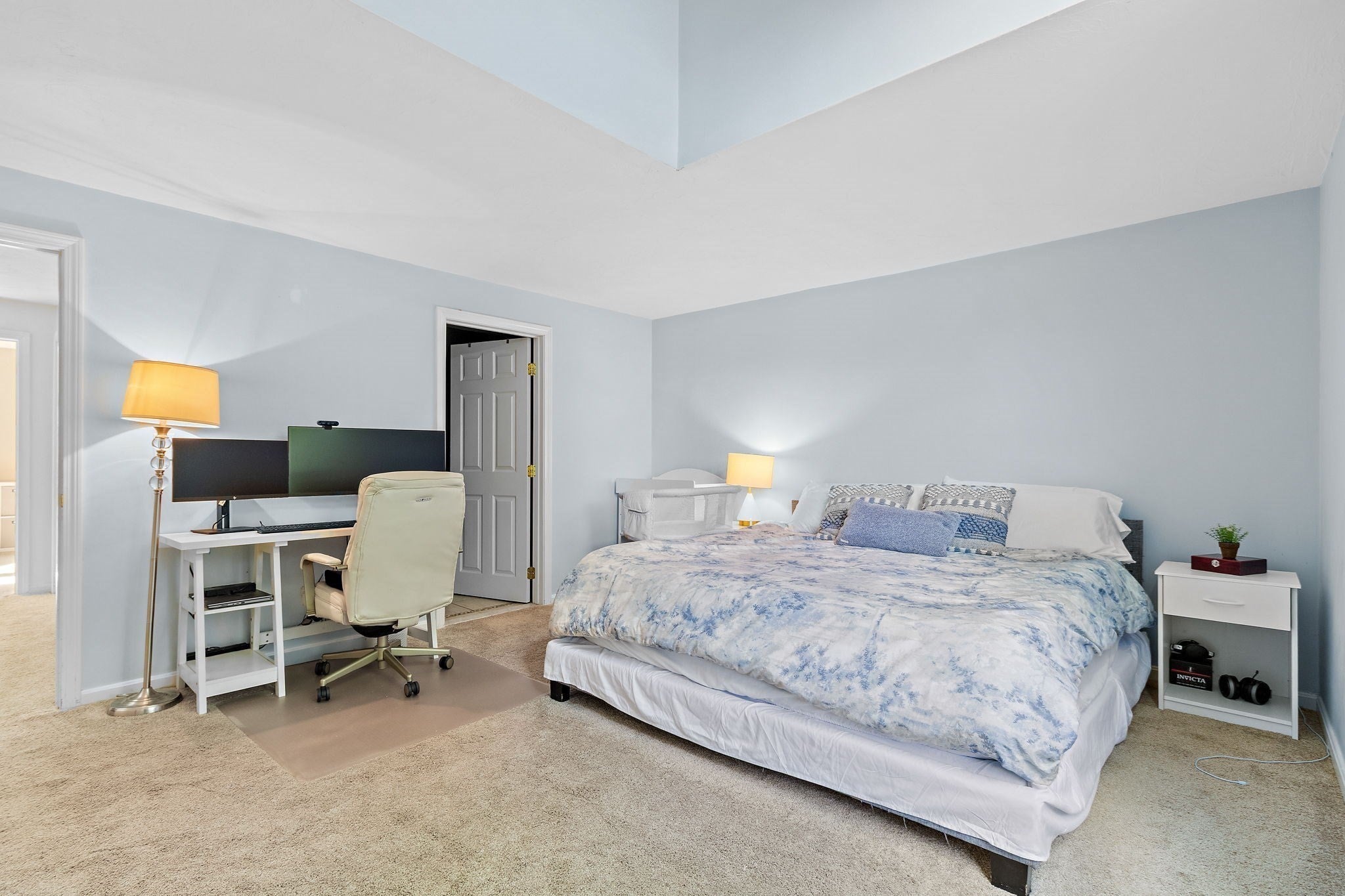 849 Boston Post Rd E RD #6B, Marlborough, MA Photo #17