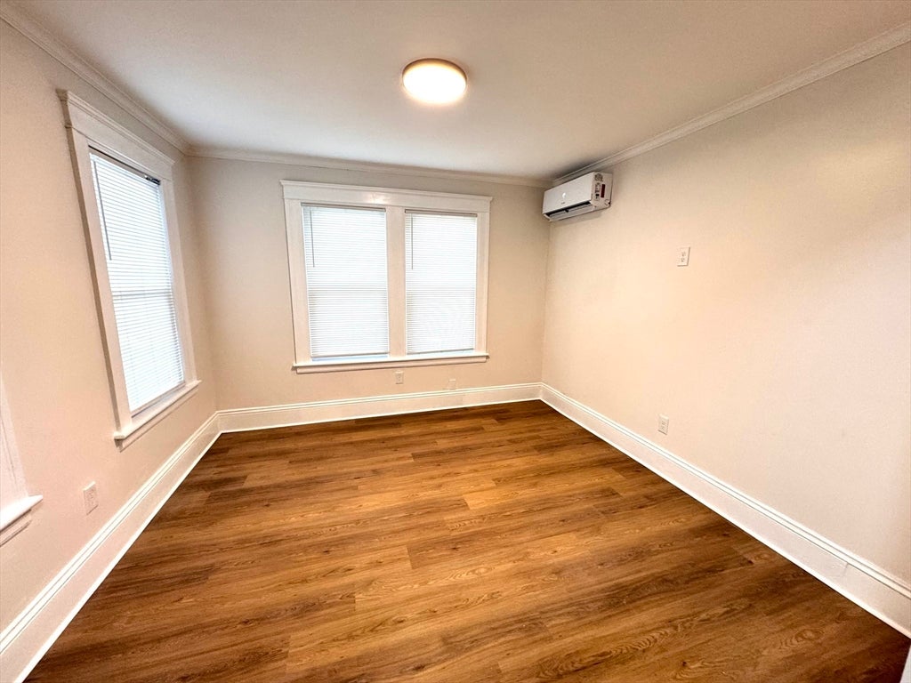 9 Idalla Ave, Worcester, MA Photo #10