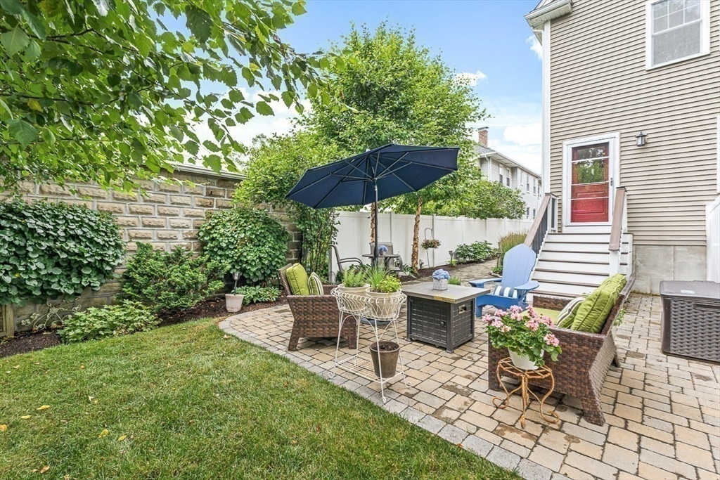 143 Waverley St 143