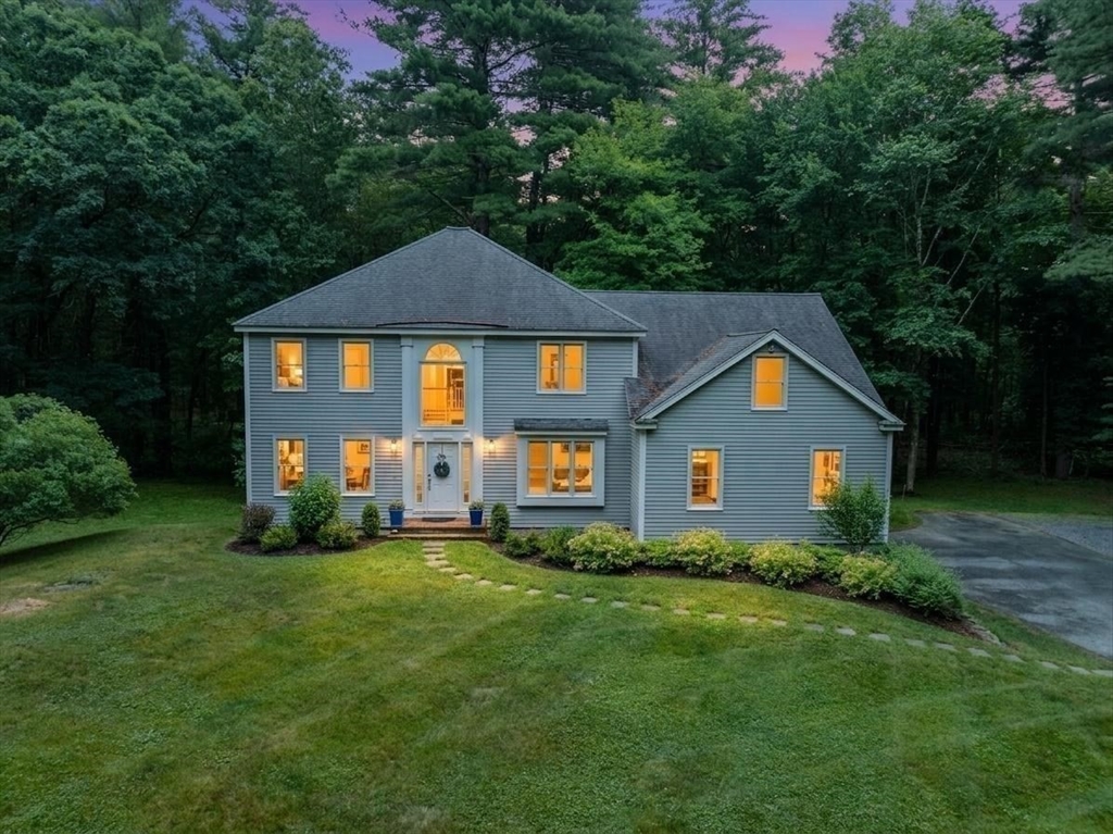 11 Rose Way