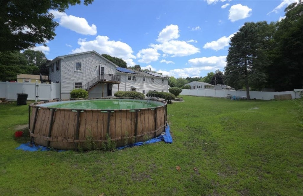 8 Rochelle St