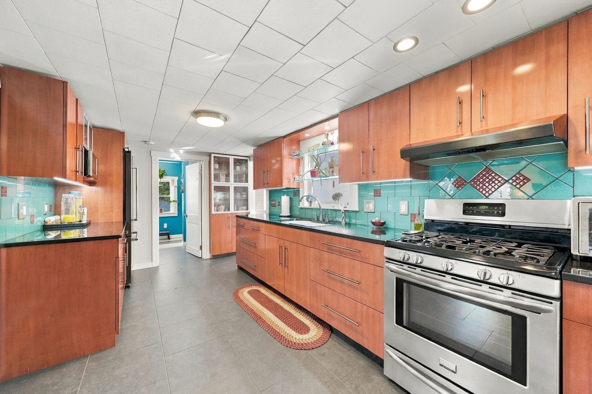 93 Washington St, Westport, MA, 93 Washington St, Westport, MA Photo #2