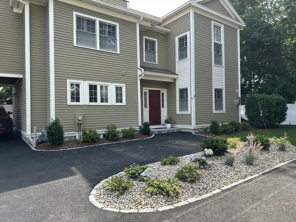 85 Church Street 85