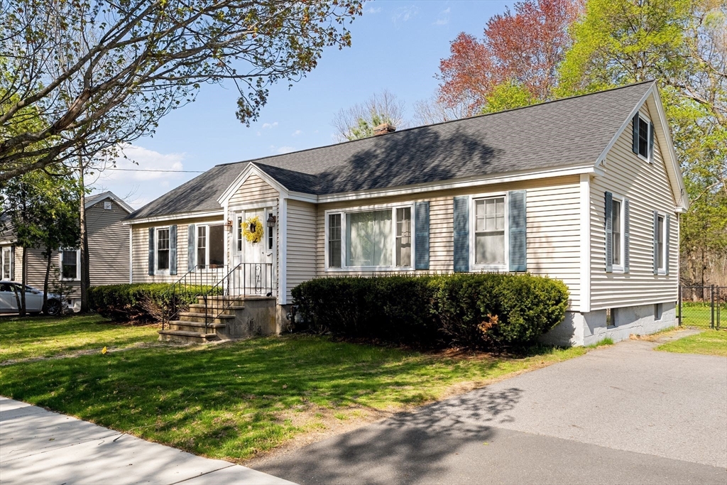 15-17 Stirling St, Andover, MA, 15-17 Stirling St, Andover, MA Photo #4