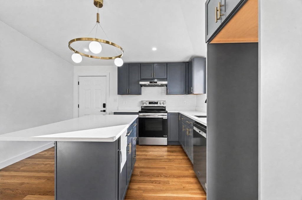 22 Berlin St #1, Quincy, MA, 22 Berlin St #1, Quincy, MA Photo #3