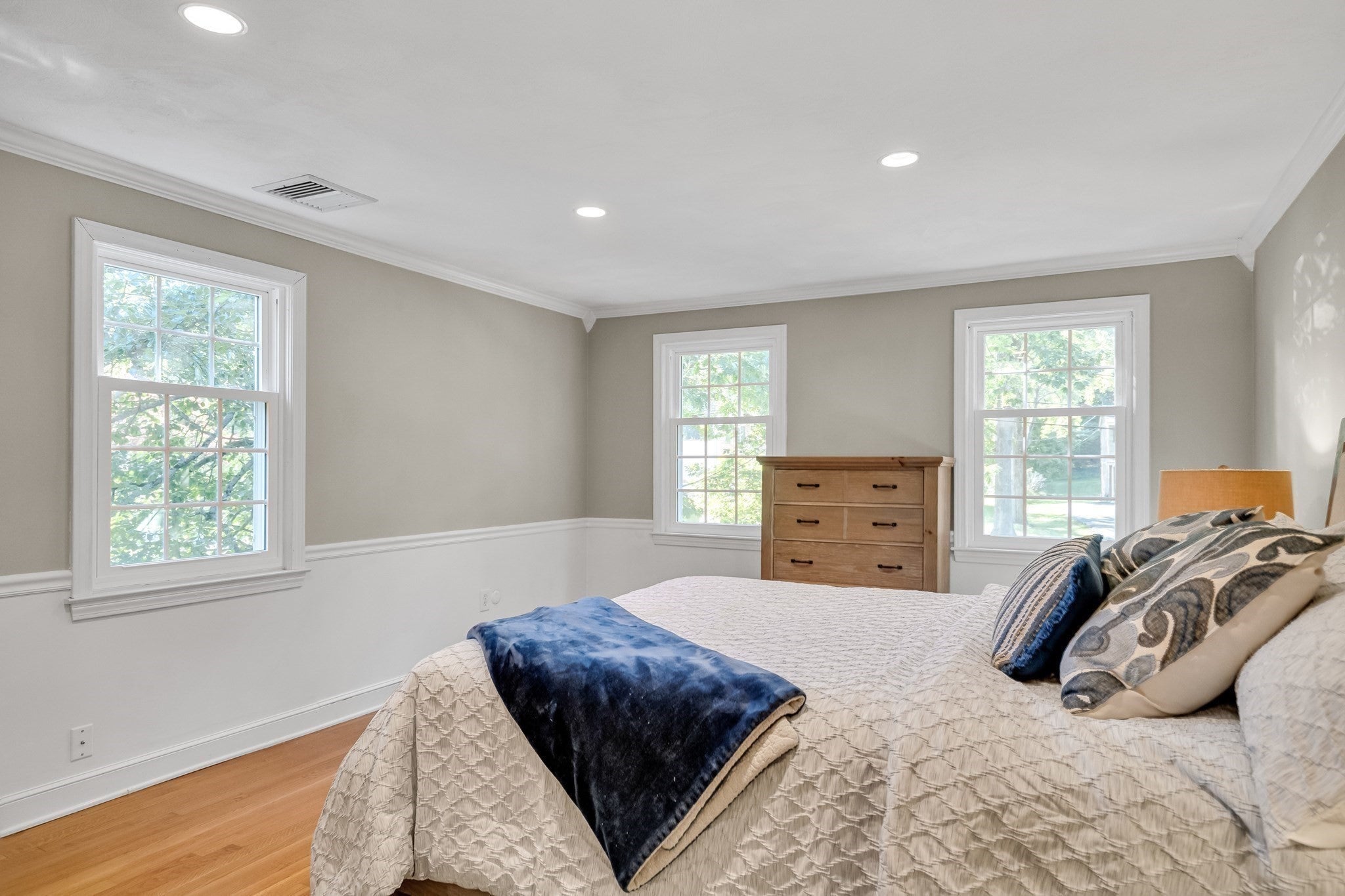 8 Barry Dr, Framingham, MA Photo #21