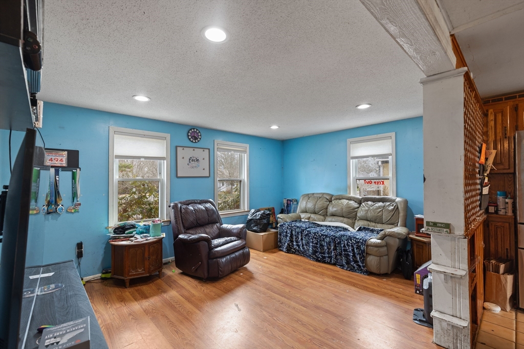 57 Beth Ln