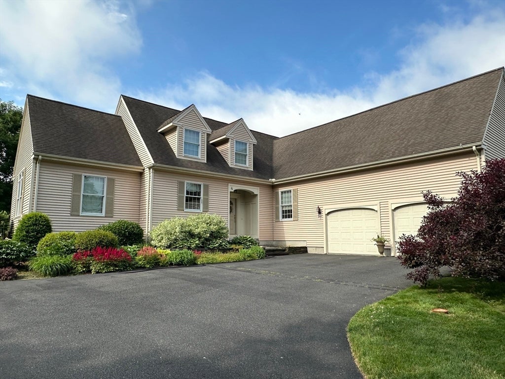 4 Crestview Drive