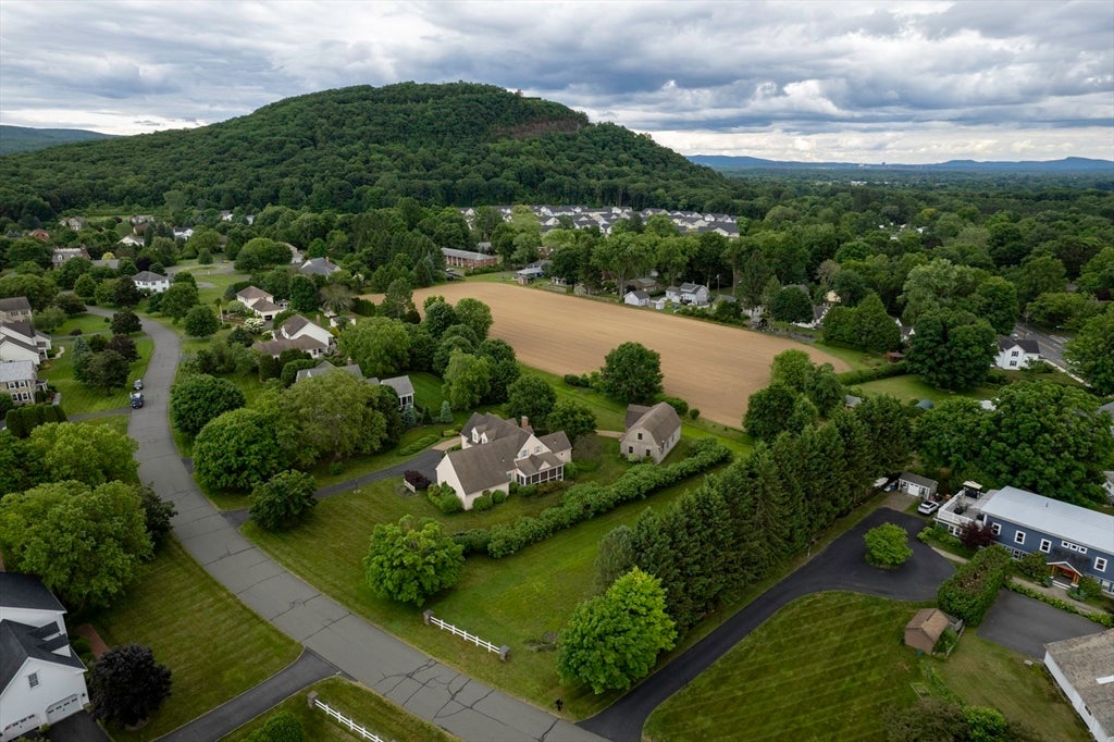 4 Crestview Drive, Deerfield, MA Photo #11