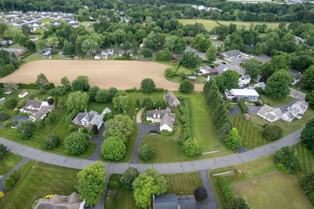 4 Crestview Drive, Deerfield, MA Photo #14