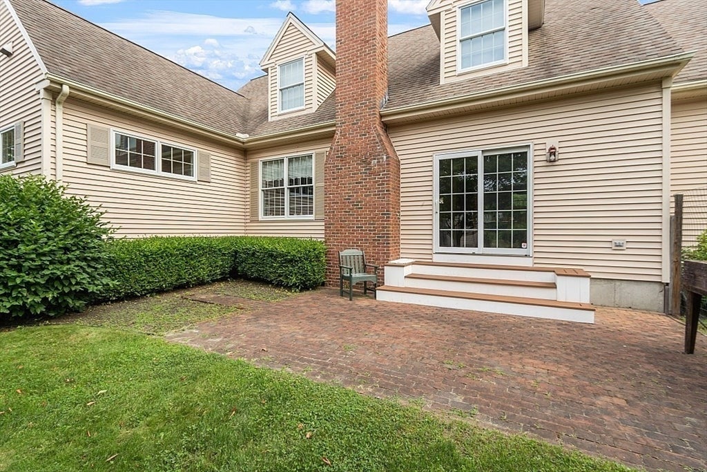 4 Crestview Drive, Deerfield, MA Photo #7