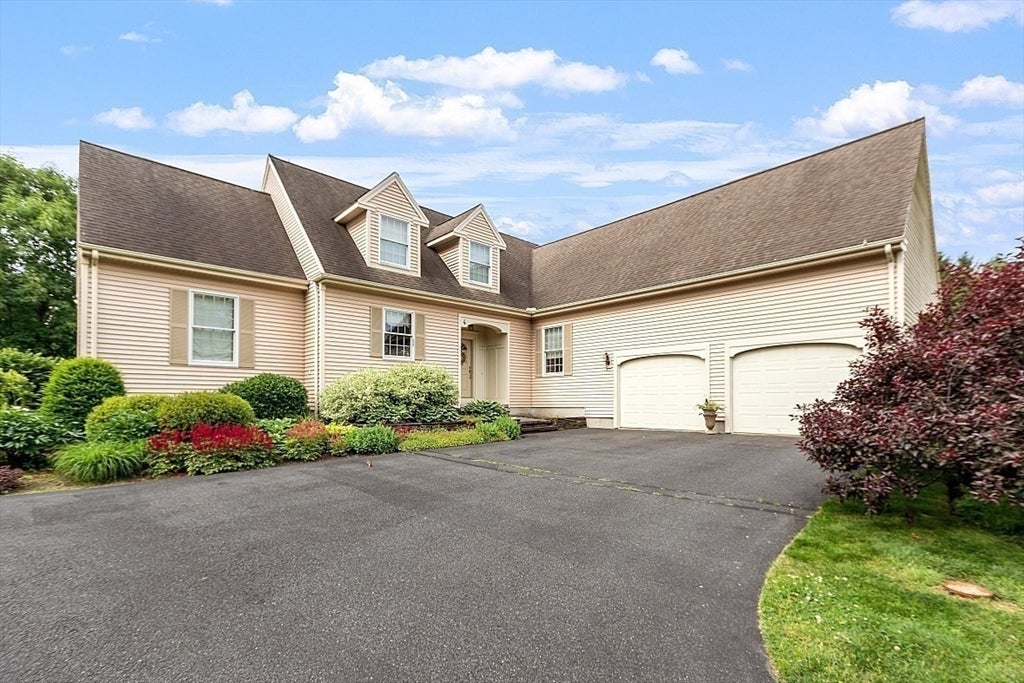 4 Crestview Drive