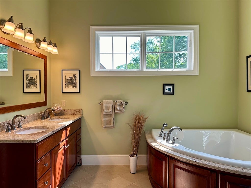 4 Crestview Drive, Deerfield, MA Photo #35