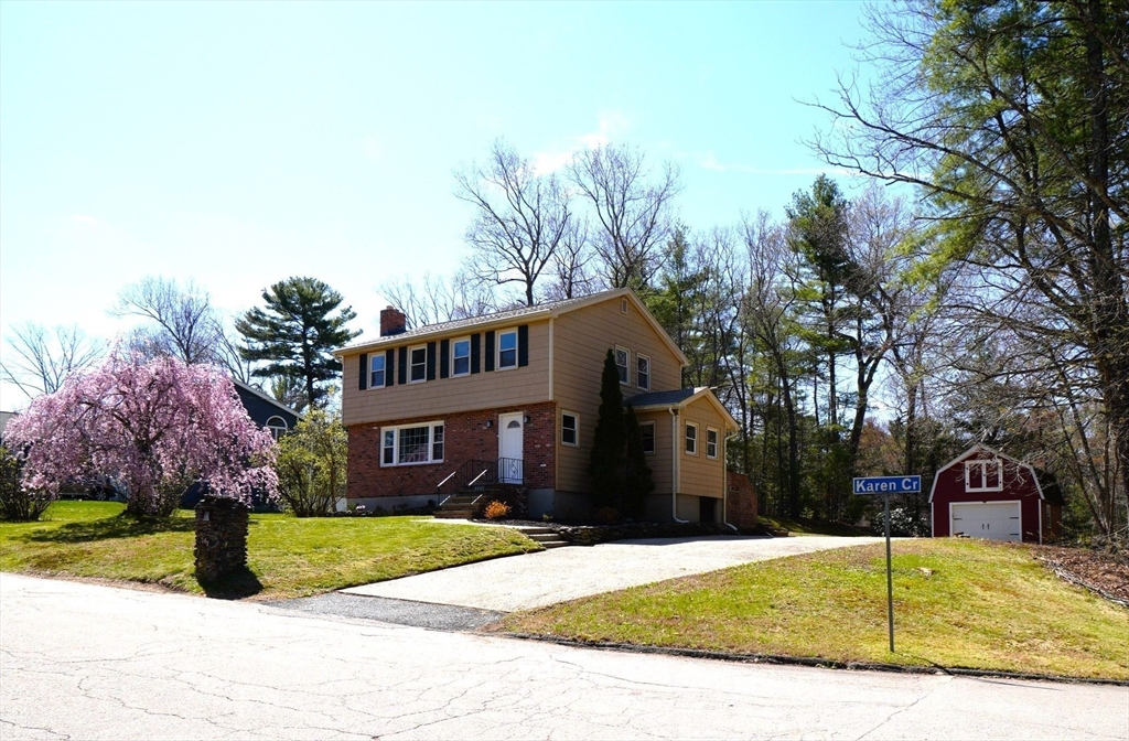 167 Karen Cir