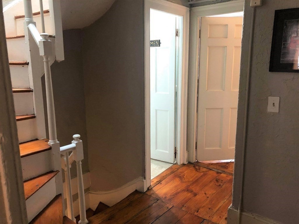 17 Branch ST #A, Boston, MA, 17 Branch ST #A, Boston, MA Photo #12