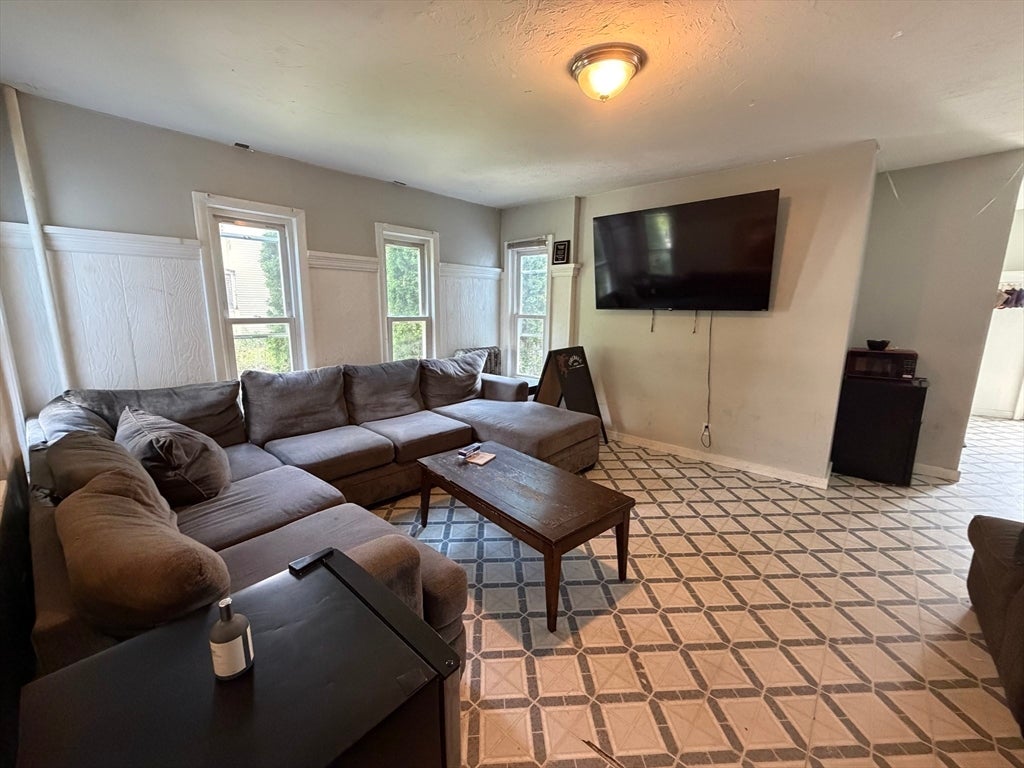 123 Myrtle Ave, Fitchburg, MA, 123 Myrtle Ave, Fitchburg, MA Photo #22