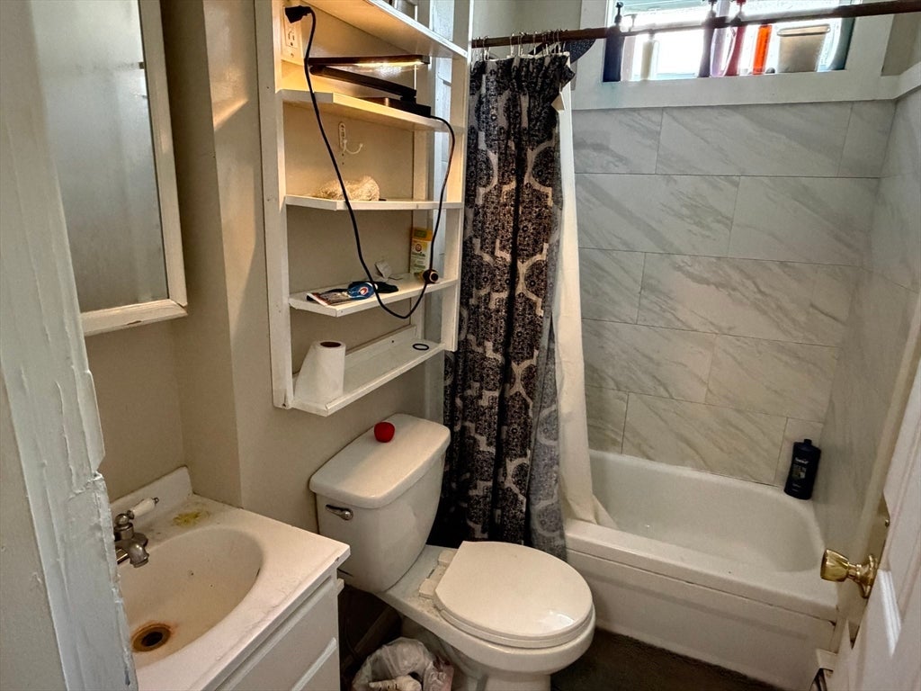 123 Myrtle Ave, Fitchburg, MA, 123 Myrtle Ave, Fitchburg, MA Photo #12