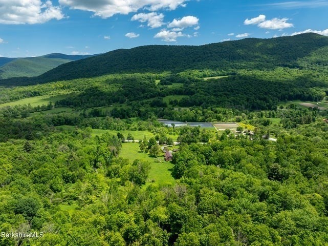 1151 Hancock Rd