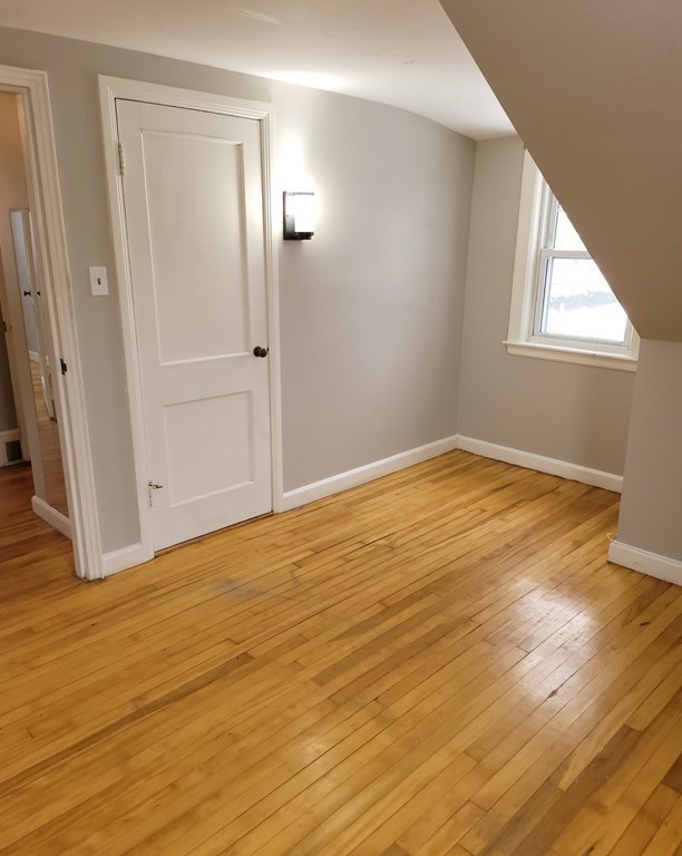 Framingham, Massachusetts 01702, United States, 2 Bedrooms Bedrooms, ,1 BathroomBathrooms,Residential,Active,102319