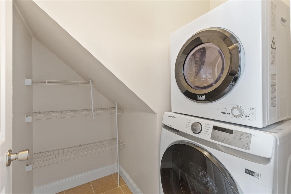 158 Sumner ST #1, Quincy, MA Photo #19
