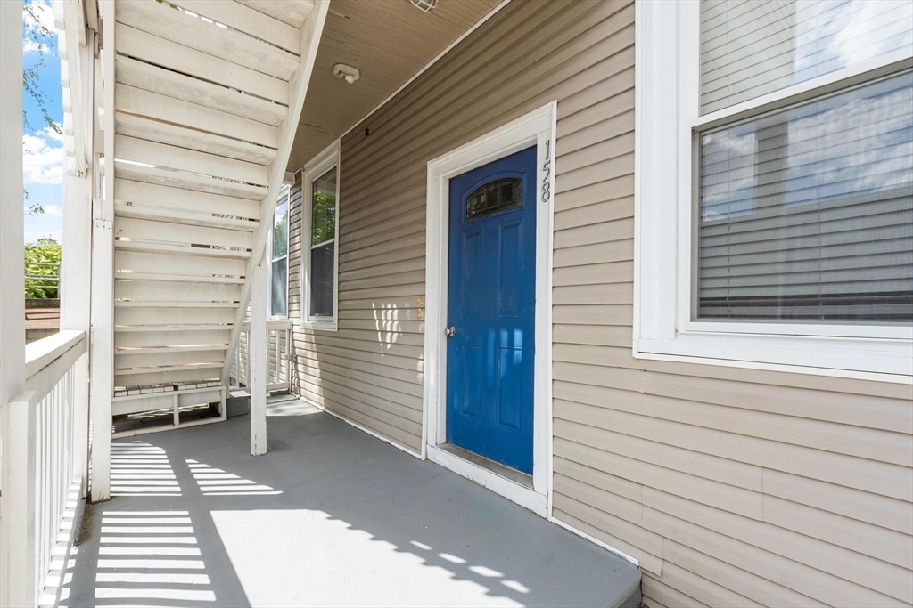 158 Sumner 1