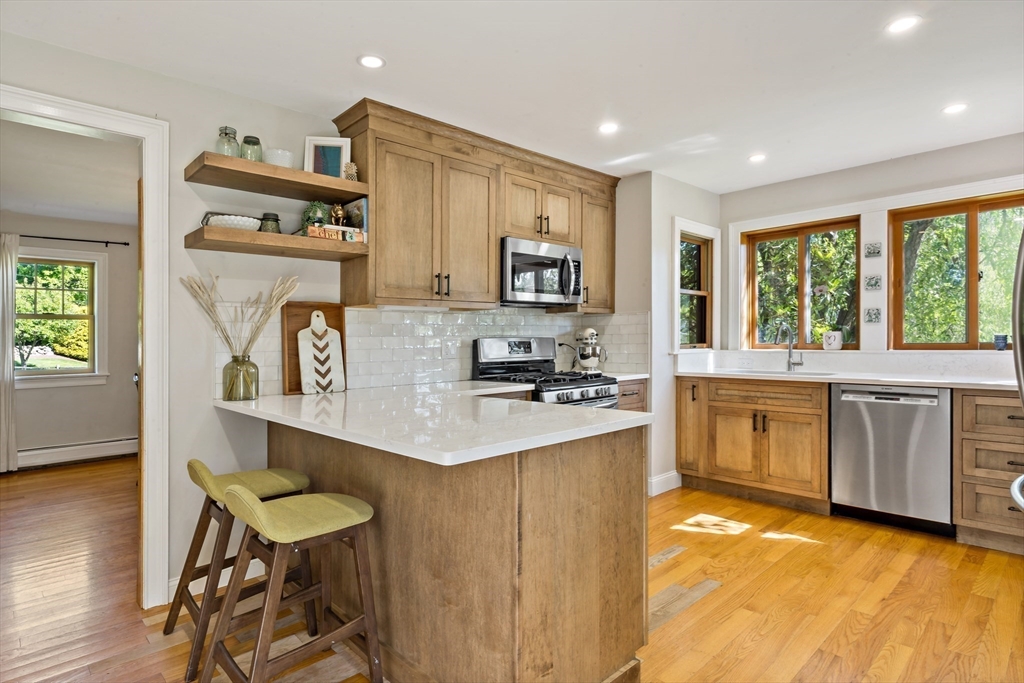31 Blanding Rd