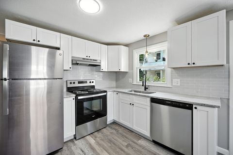 55 Governor St Springfield MA 01104