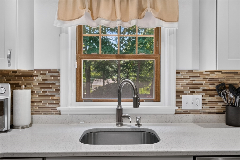 46 Esta Rd, Plymouth, MA, 46 Esta Rd, Plymouth, MA Photo #7