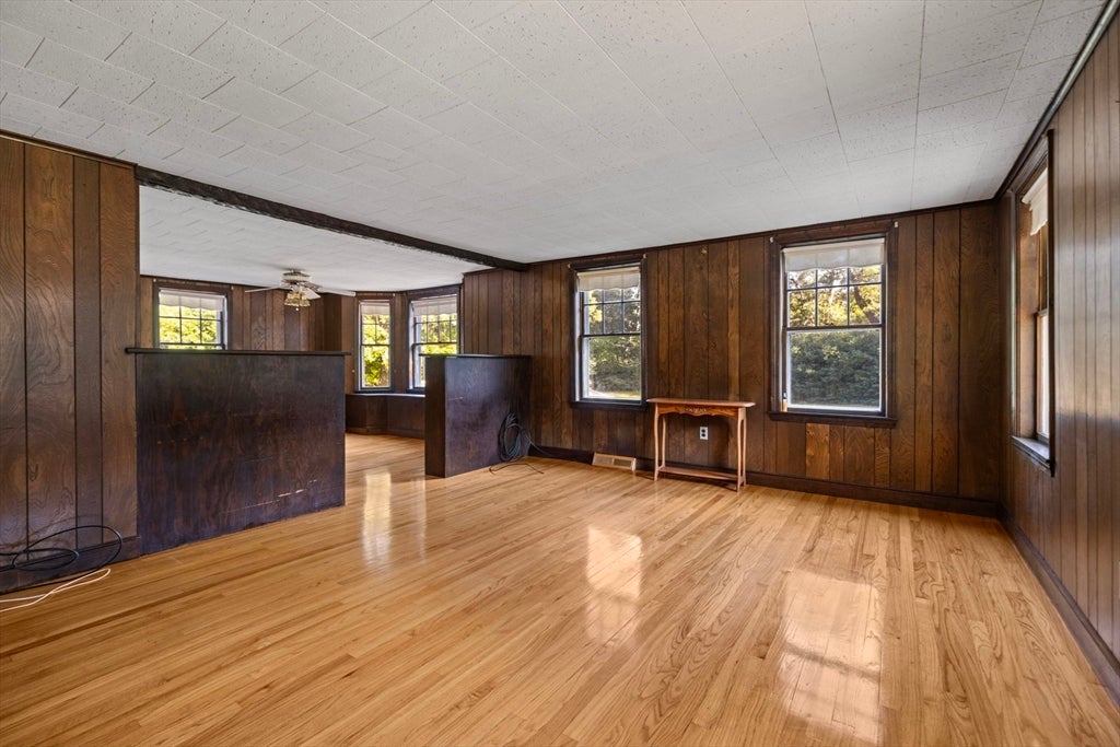 175 Berry St, Wrentham, MA Photo #14