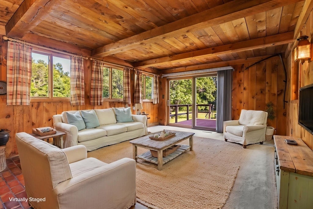 175 Berry St, Wrentham, MA Photo #19