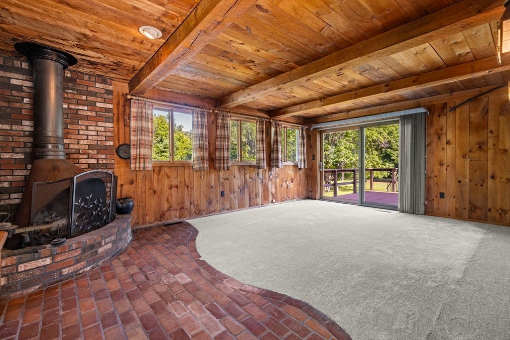 175 Berry St, Wrentham, MA Photo #18