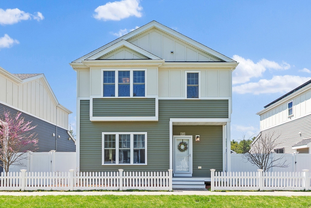 13 Cleary Cir #13, Norfolk, MA Photo #1