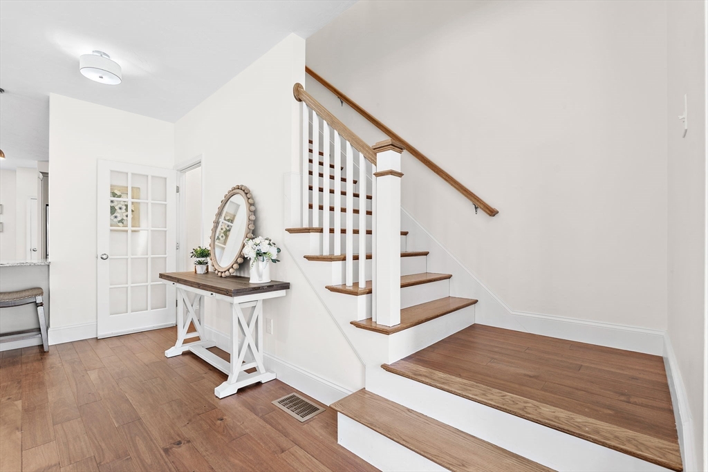 13 Cleary Cir #13, Norfolk, MA Photo #16
