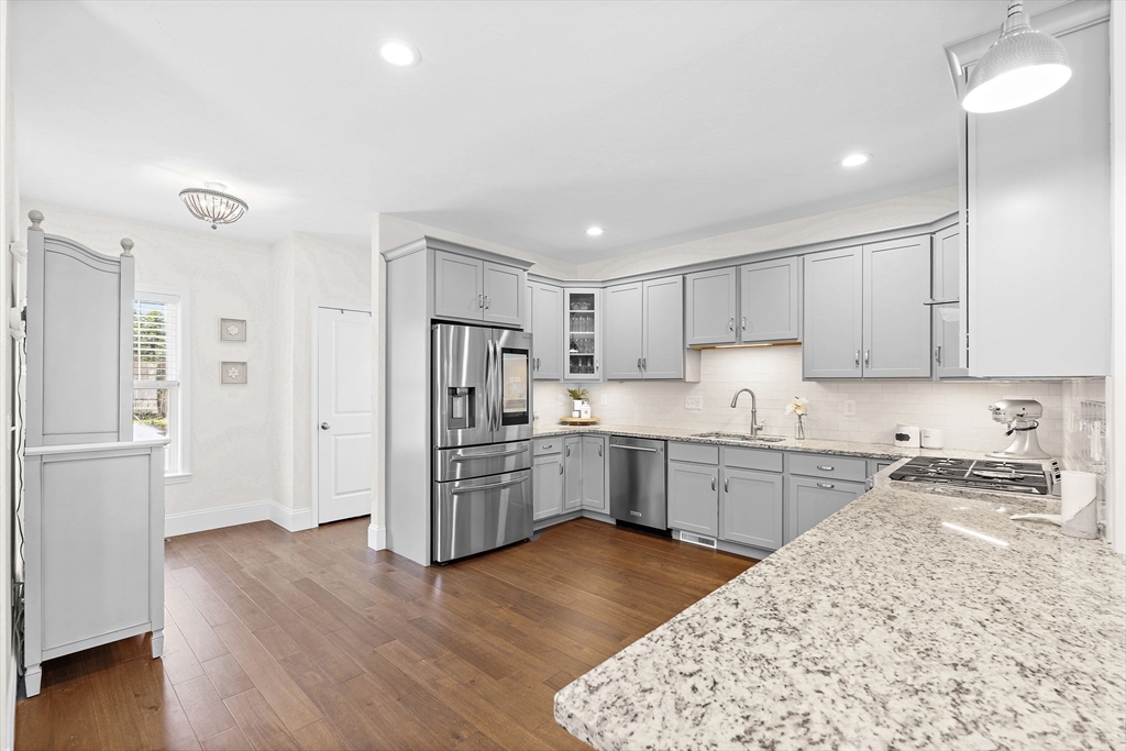 13 Cleary Cir #13, Norfolk, MA Photo #6