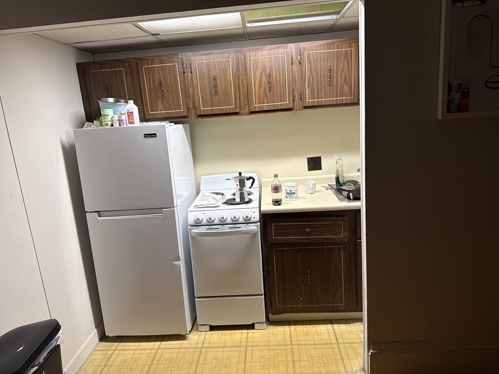 291 Newbury 3F