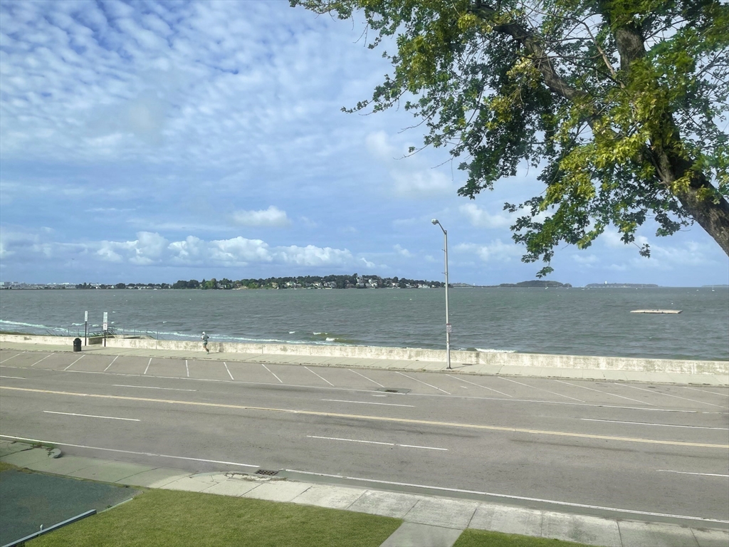 623 Quincy Shore Drive 2