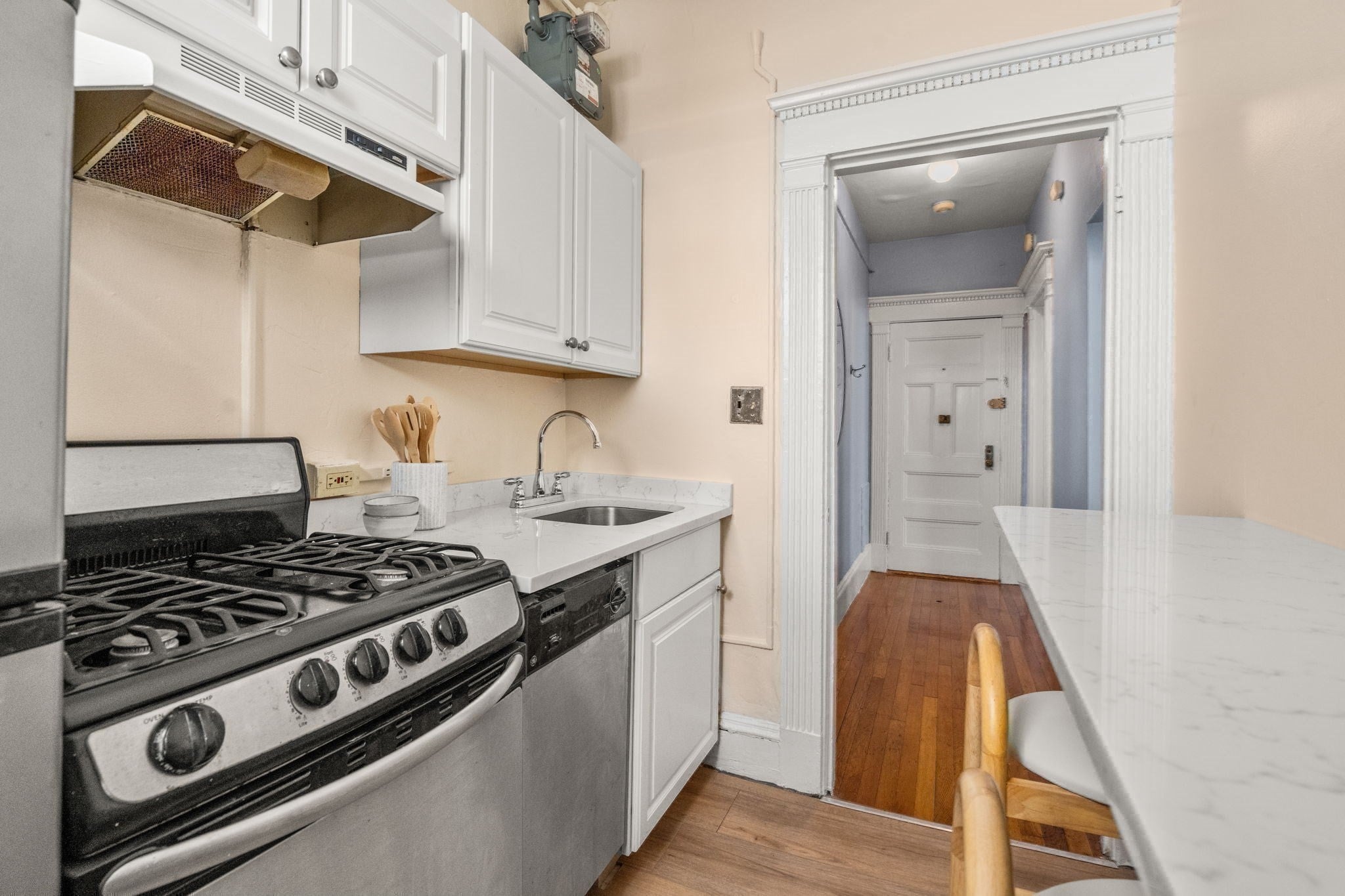 8 Garrison St #501, Boston, MA Photo #14